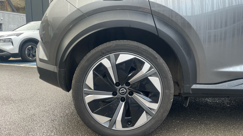 Nissan Juke 1.6 Hybrid Tekna+ 5dr Auto Hybrid Hatchback